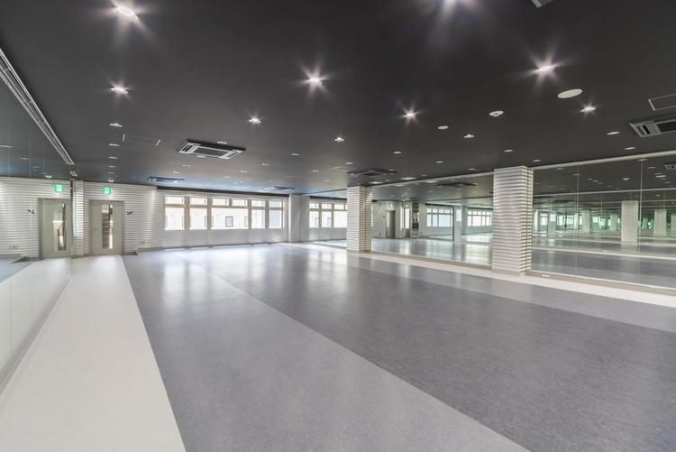 大阪テーマパーク・ダンス専門学校画像