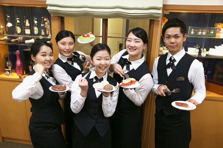 大阪外国語・ホテル・エアライン専門学校画像