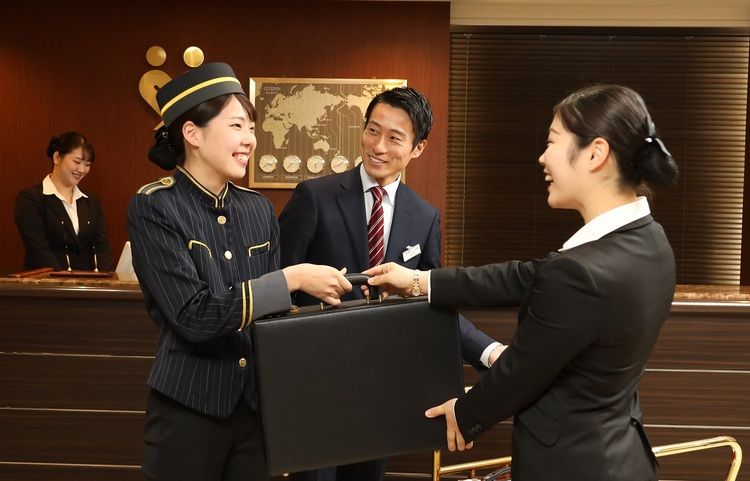 大阪外国語・ホテル・エアライン専門学校画像