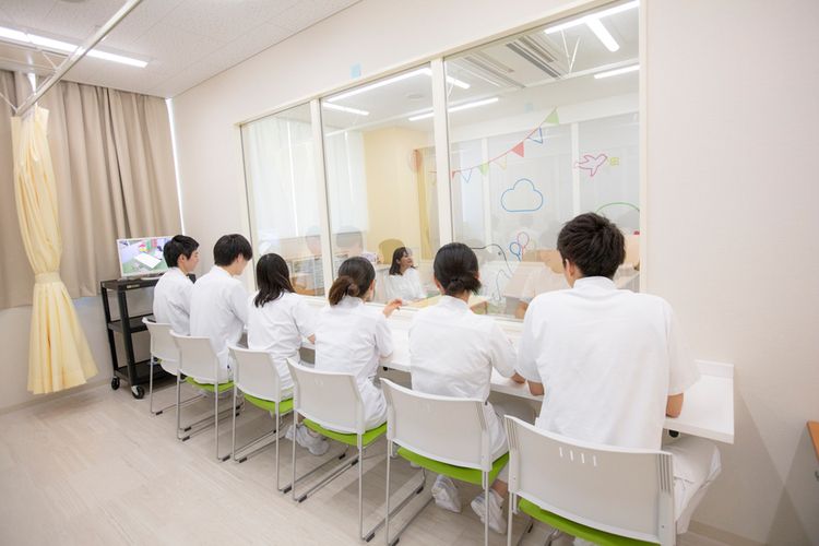 姫路医療専門学校画像