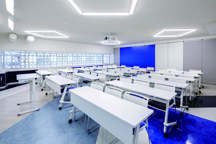 沖縄リゾート＆スポーツ専門学校画像