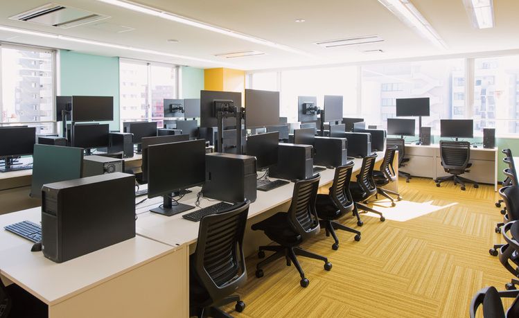 岡山情報ＩＴクリエイター専門学校画像