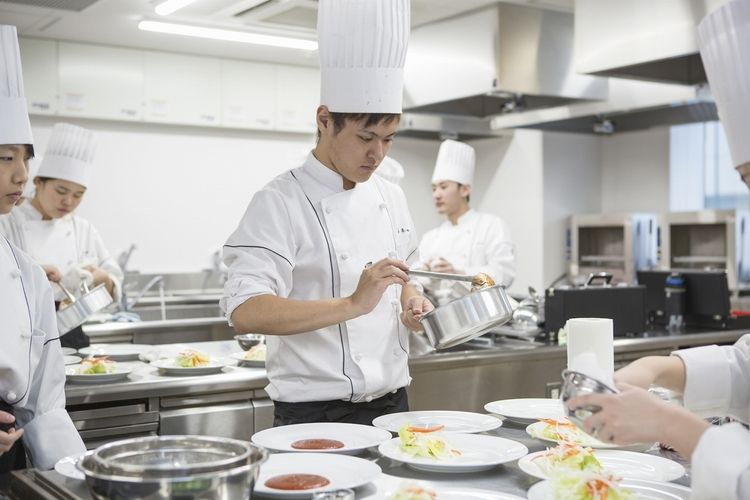 専門学校徳島穴吹カレッジ画像