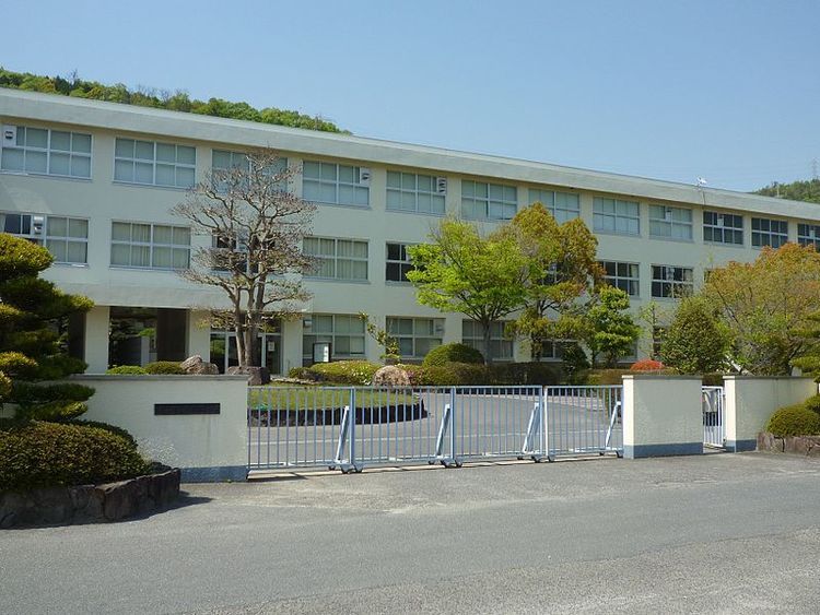 瀬戸高等学校画像