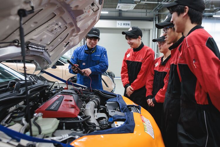 専門学校　浜松工科自動車大学校画像